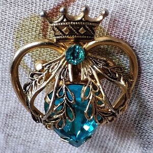 CORO Vintage Teal Rhinestone Crown Heart Brooch Pin Gold Tone Valentine's Day